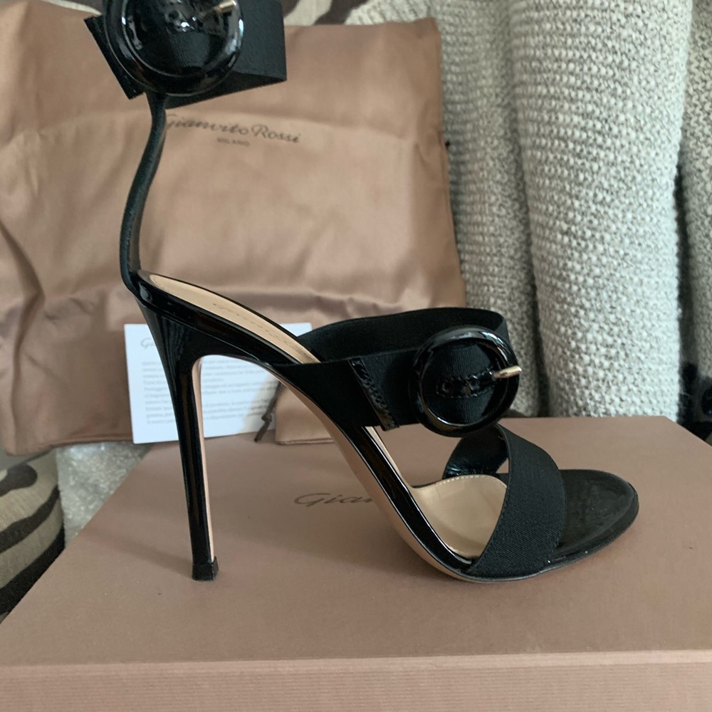 Gianvito Rossi Shoes